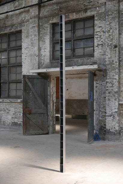 30 secondi - a Sculpture & Installation Artowrk by Gustavo Martini